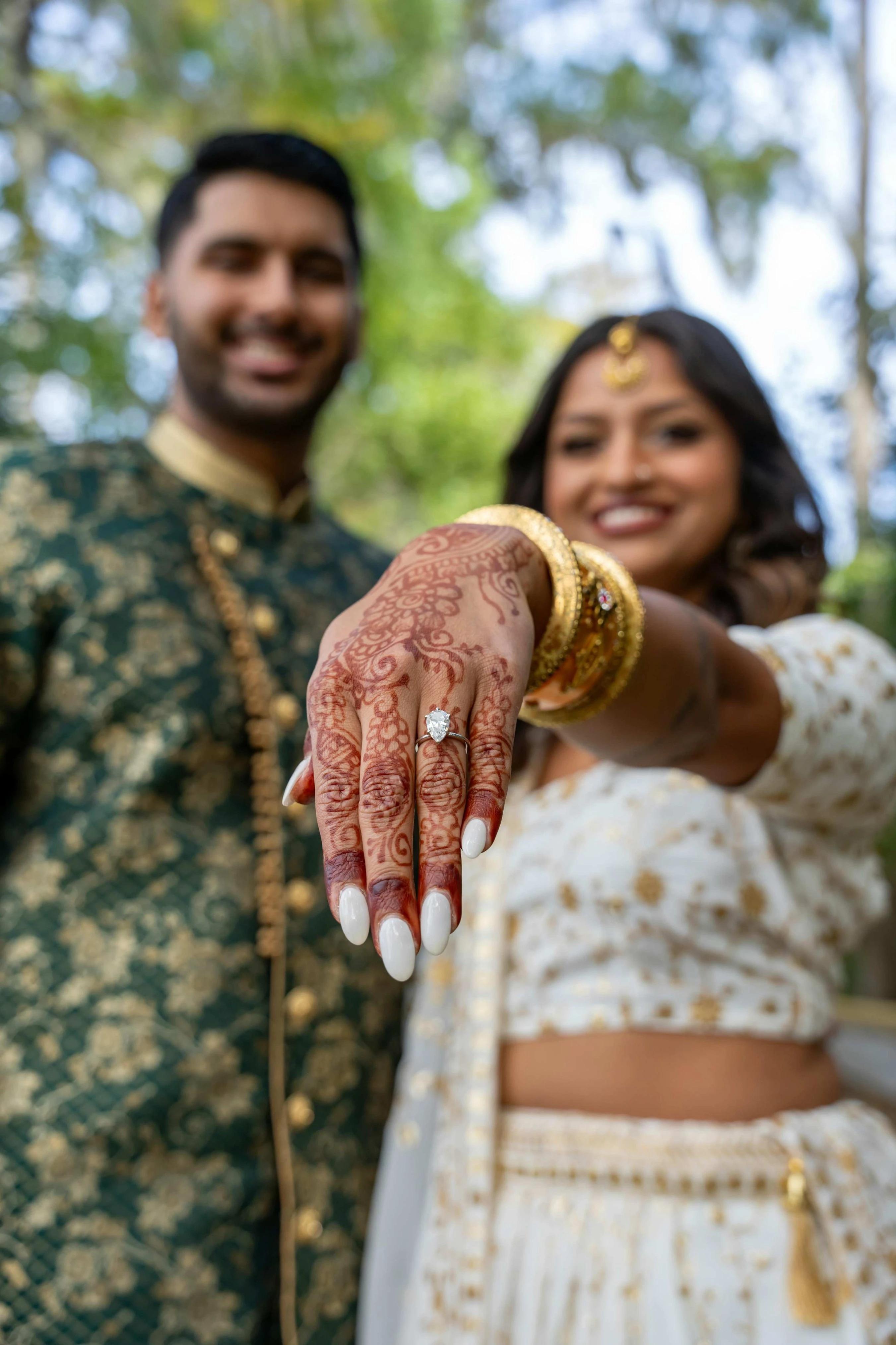 Engagement Gold
